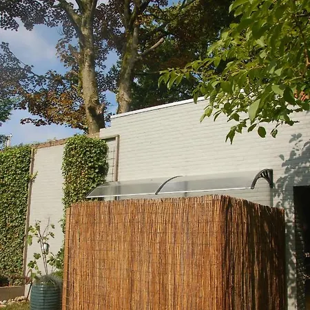 Eindhovennearby * Waalre