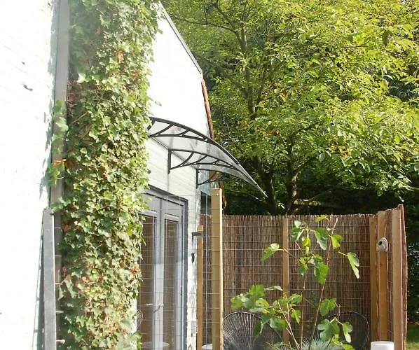 Eindhovennearby Waalre